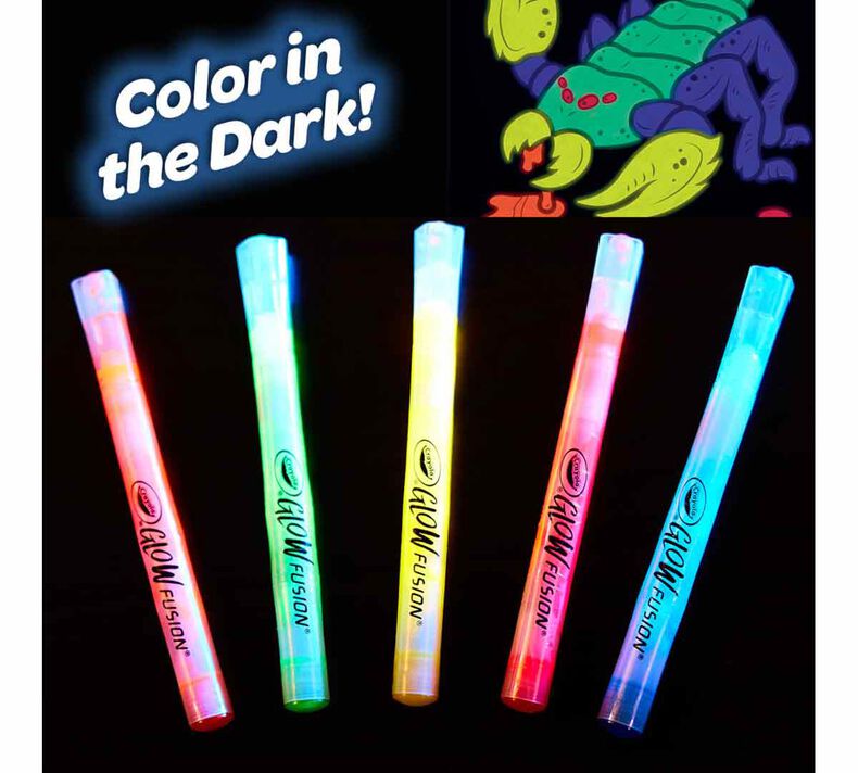 Crayola Aliens & Monster Glow in the Dark Coloring Set Crayola Aliens & Monster Glow in the Dark Coloring Set