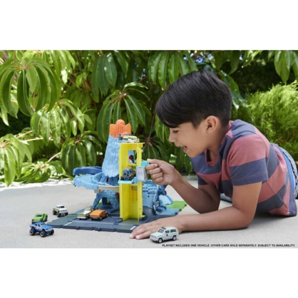 Matchbox Action Drivers Volcano Escape Playset With Lights & Sounds