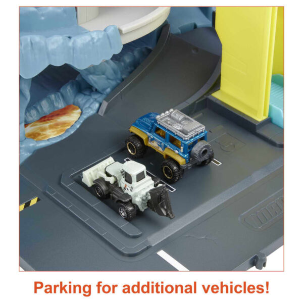 Matchbox Action Drivers Volcano Escape Playset With Lights & Sounds
