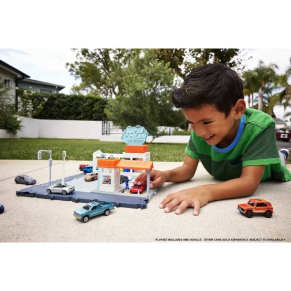 Matchbox Cars Playsets, Super Clean Carwash With 1 Matchbox Car