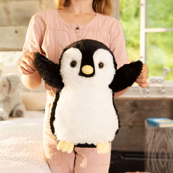 p71-3 18" Oh So Soft Penguin